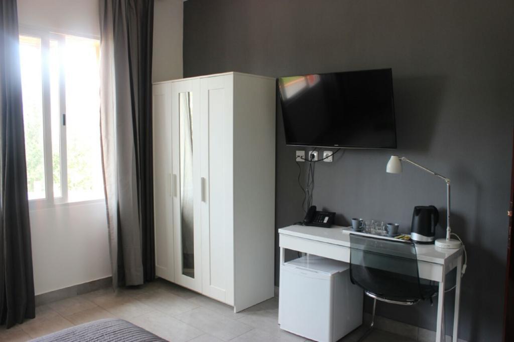 5 Swiss Hotel Кігалі Номер фото